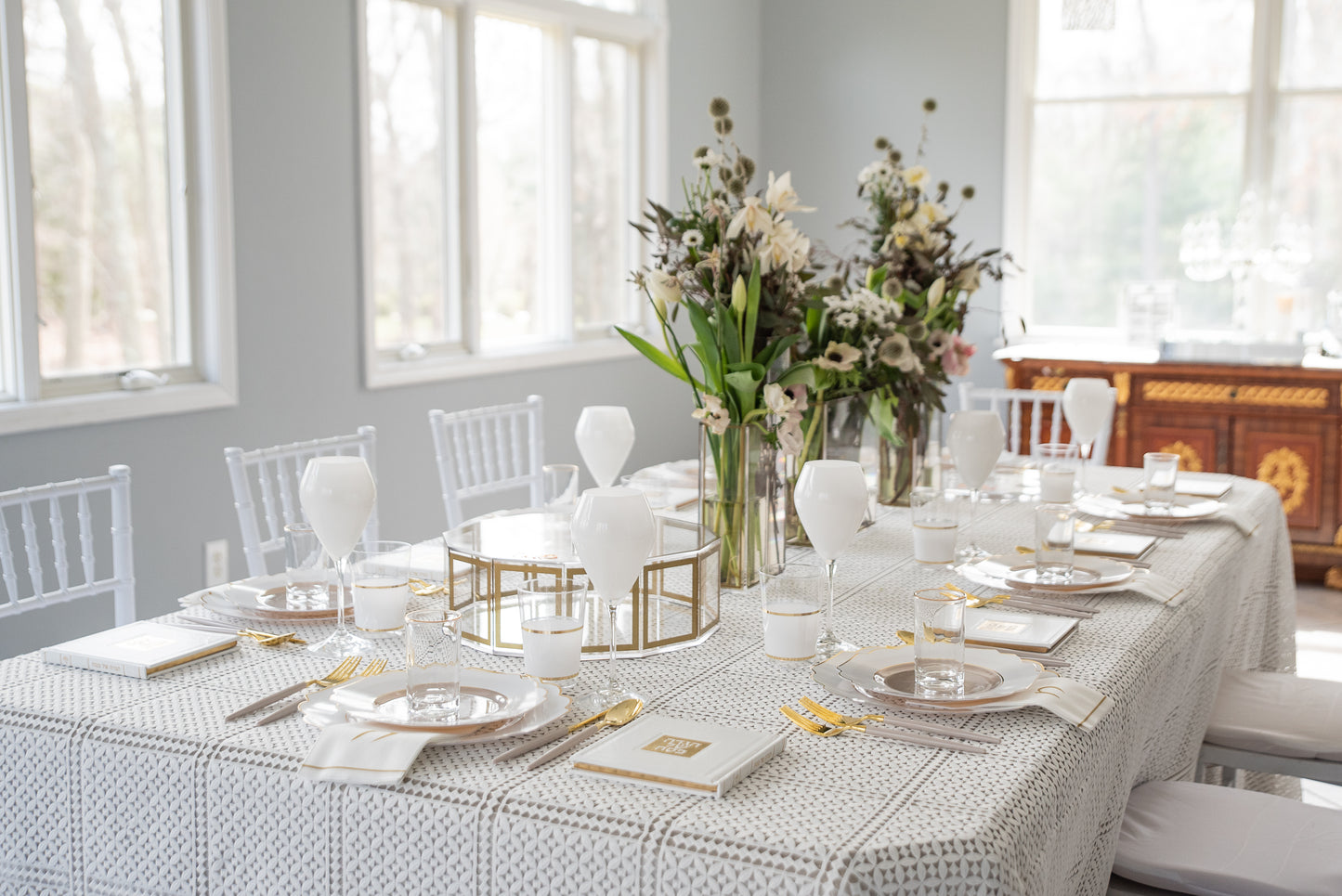 Doria Eyelet Tablecloth